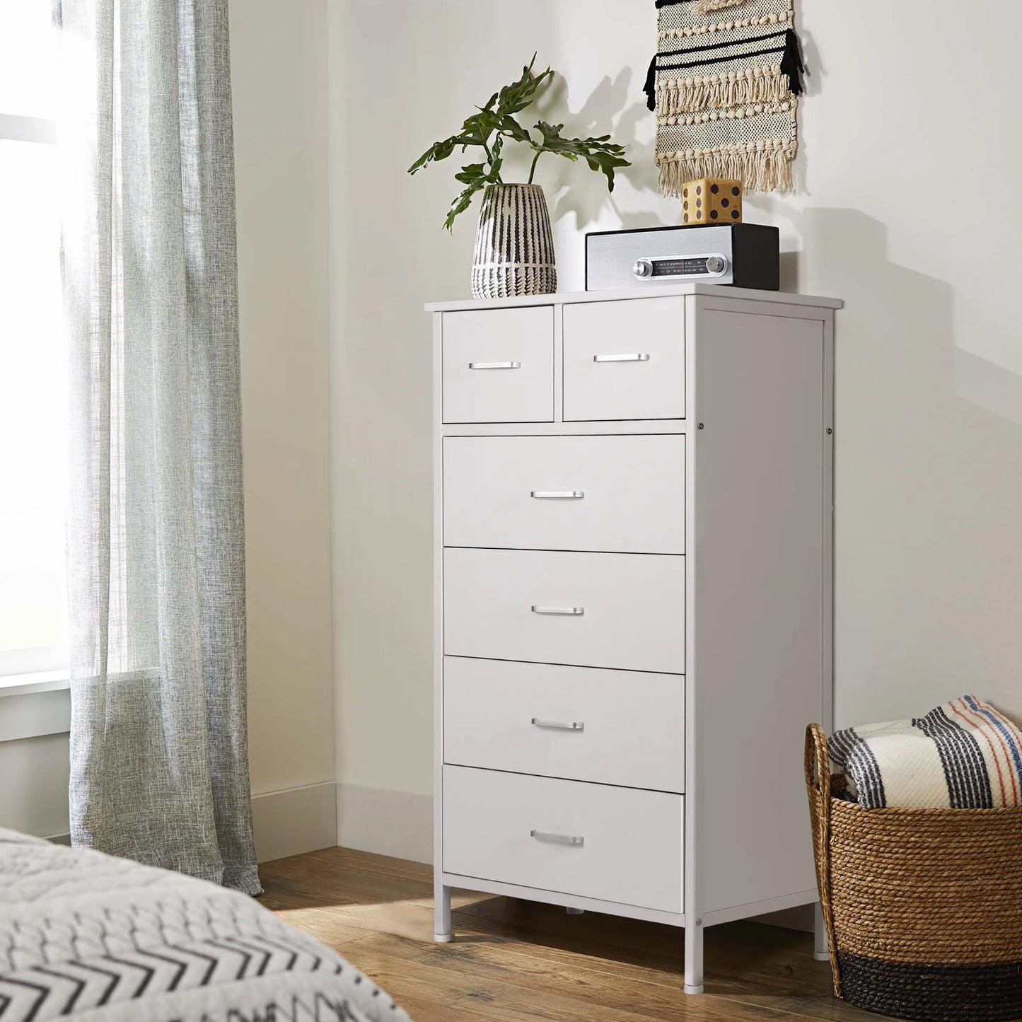 6-Drawer Chest Dresser With Steel Frame For Bedroom Living Room