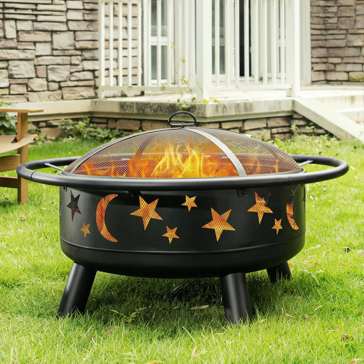 Outdoor Metal Wood Burning Fire Pit With Secure Mesh Cover