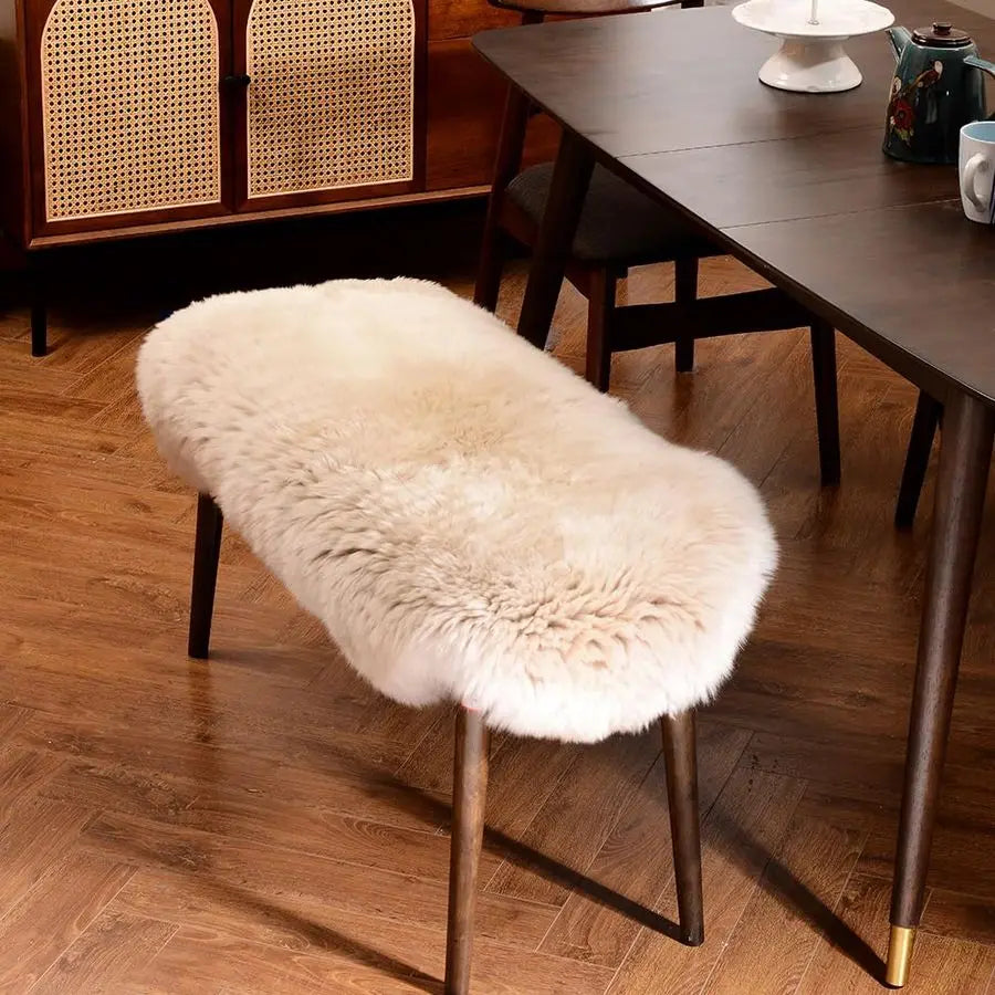 Genuine Sheepskin Wool Area Rug Lambskin Throw for Living Room