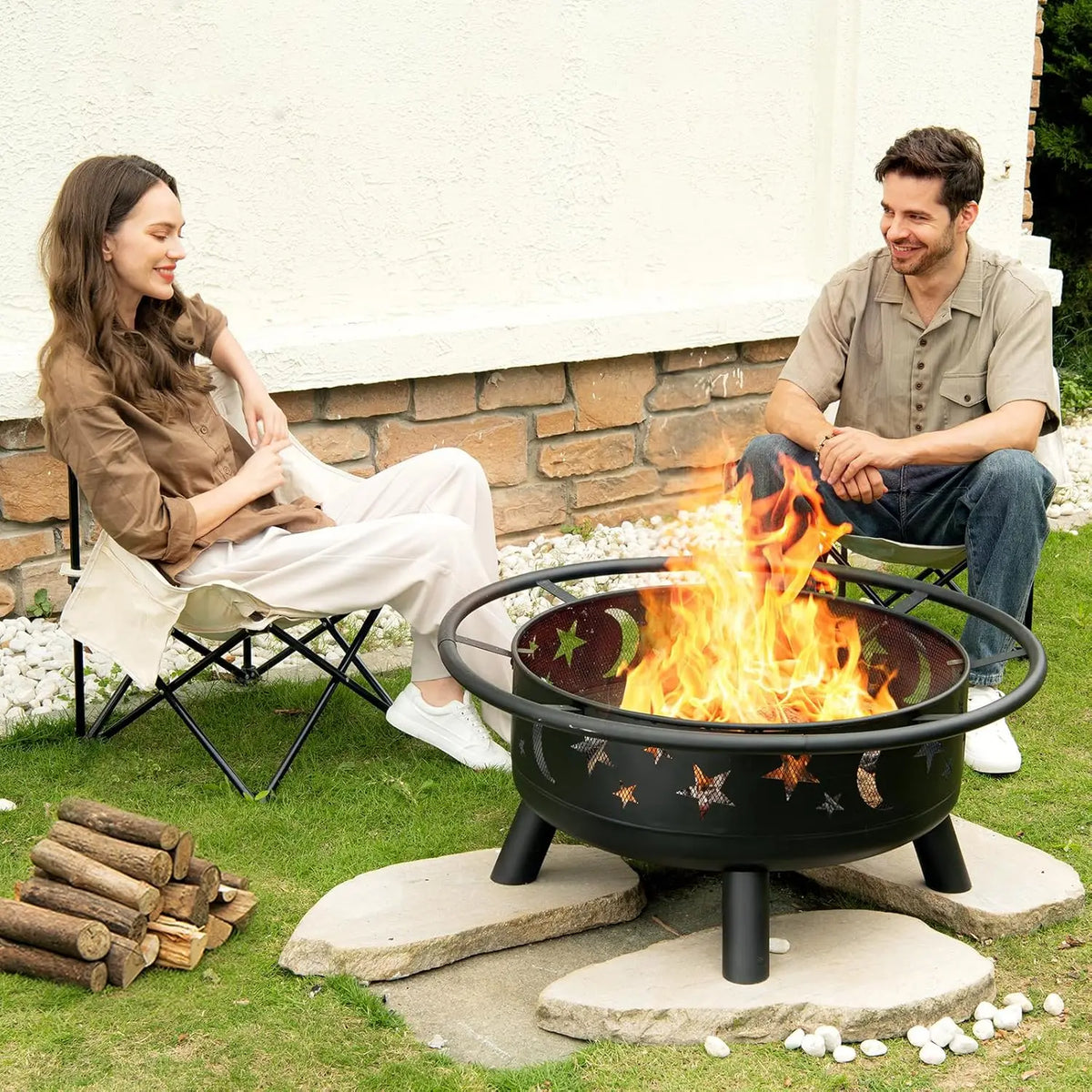 Outdoor Metal Wood Burning Fire Pit With Secure Mesh Cover