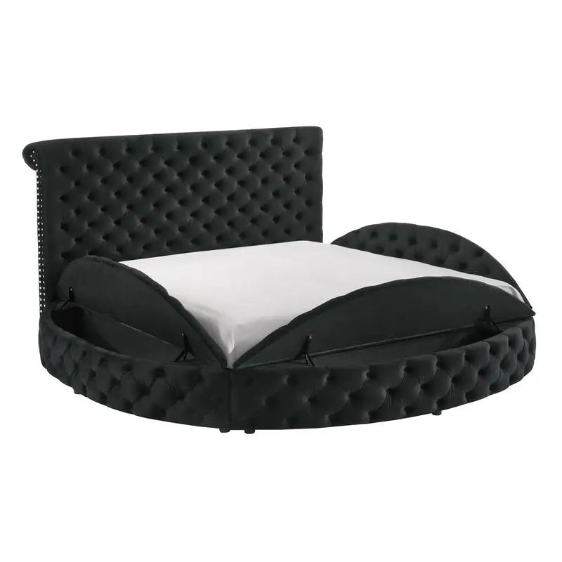 Luxurious Tufted Headboard Bed With Storage Footboard