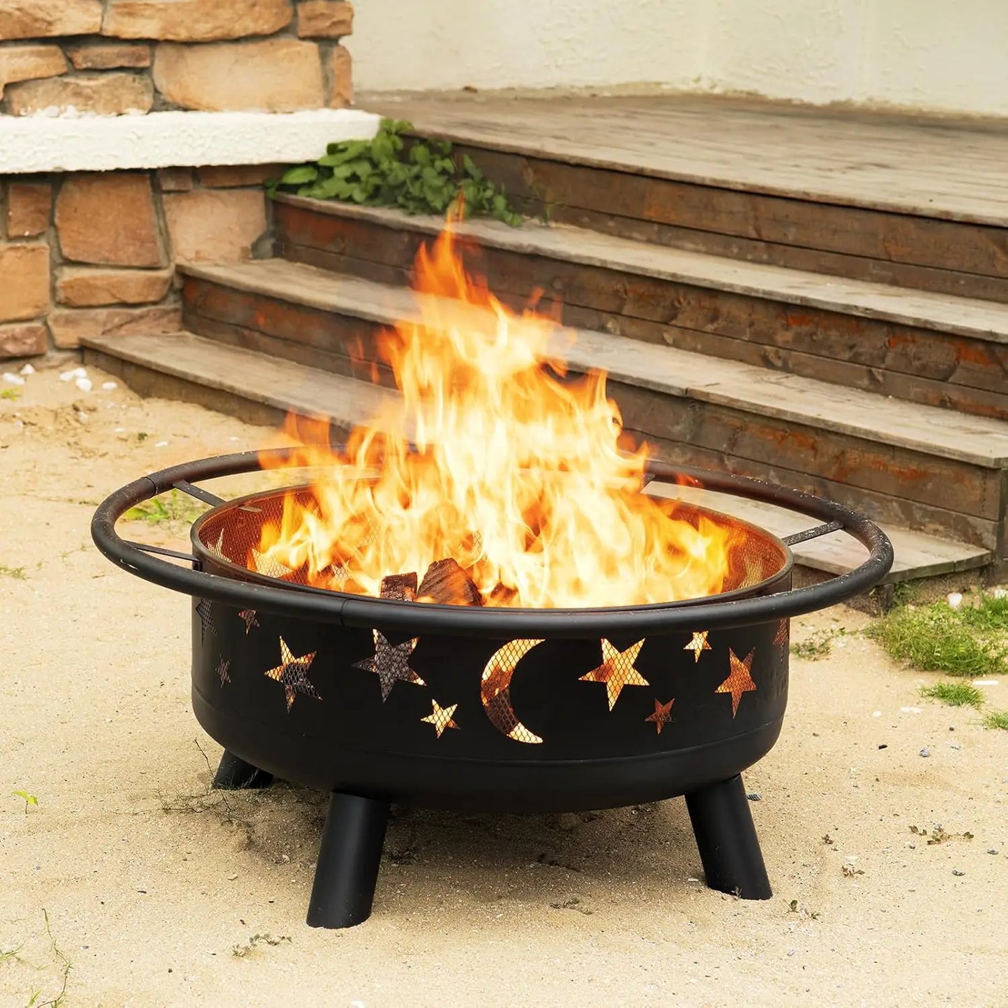 Outdoor Metal Wood Burning Fire Pit With Secure Mesh Cover